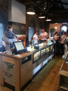 2013-06-01 2013-06-02 001 002